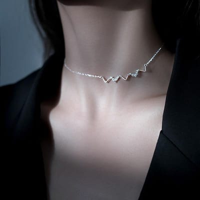 925 Sterling Zilver Schakelketting Kristallen Ketting voor Vrouwen Eenvoudige Geometrische V-vorm Elegante Bruidssieraden Dz064 gray