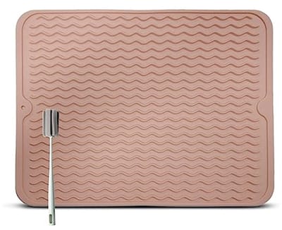 SnelShoppen - Silicone Draining Mat 40 x 30 cm, BPA Vrij, Sneldrogende Keukenmat, Warmtebestendig, Antislip, Inclusief Borstel (Roze)