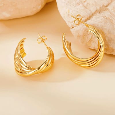 Aramat Jewels - Oorbellen -Goudkleurige halve oorringen -Dames sieraad