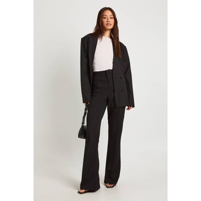Dames Tall Boohoo Basics Getailleerde Flare Broek | Zwart | Maat: 34