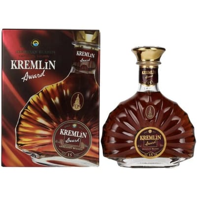 Kremlin Award Armenian Brandy Kremlin Award 15 Years Old Armenian Brandy 40% Vol. 0,5l in geschenkverpakking