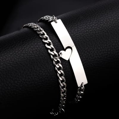 Hartjes Armband set voor Hem en Haar - Romantisch Liefdes Cadeau - Relatie Cadeau - Valentijnsdag - Valentijn Cadeautje voor Mannen