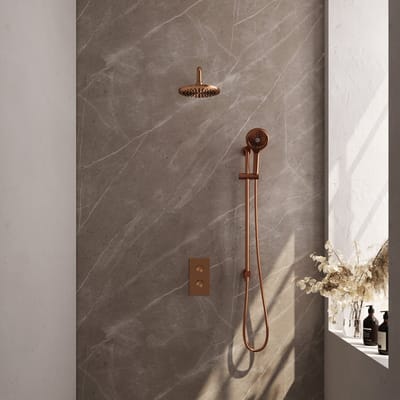 Brauer Copper Carving thermostatische inbouw regendouche SET 21 met 20 cm douchekop en gebogen muurarm en 3-standen handdouche en doucheslang en geïntegreerde glijstang koper geborsteld PVD