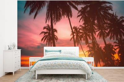 Behang - Fotobehang Zee - Palmboom - Zonsondergang - Strand - Silhouette - Breedte 350 cm x hoogte 260 cm