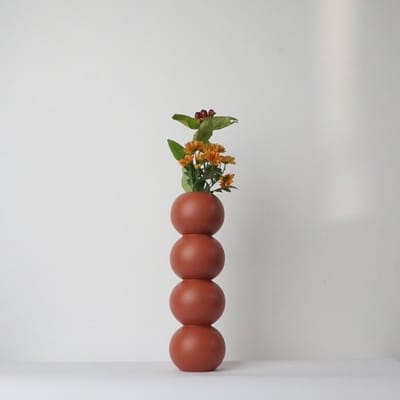 LEMON LILY Houten Vaas 'Stack' – Terra – Ø 8,5 × 26 cm – Inclusief Glazen Buisje – Handgemaakt Design vaas