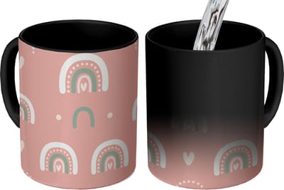 Magische Mok - Foto op Warmte Mokken - Koffiemok - Meisjes - Regenboog - Hartjes - Patronen - Girl - Roze - Kinderen - Kind - Magic Mok - Beker - 350 ML - Theemok