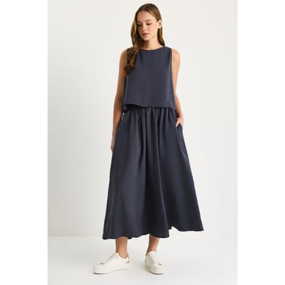 Mouwloze Scoop Neck Tanktop en Midi Rok Co-Ord Set