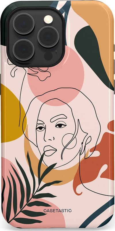 Casetastic Hoesje Geschikt voor Apple iPhone 15 Pro Max Magsafe - Stijlvolle Beschermende Duo-layer Case - Elegantie van binnen