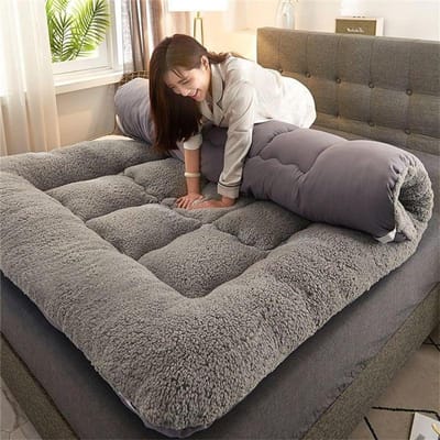 Vloermatras Futon - Japanse Mat - Comfortabel Slapen - Opvouwbaar Ontwerp - 90x200cm - Bruin