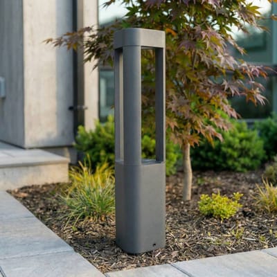 Lucande LED sokkellamp Pirron, 50 cm, driehoekig, IP54