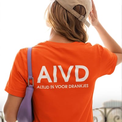 Dames Oranje Koningsdag T-shirt - Maat XS - AIVD Altijd In Voor Drankjes Back - Dames Feestkleding & Carnavalskleding
