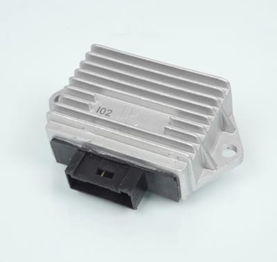 rms spanningsgelijkrichter voor malaguti 125 madison rst 2002 scooter 2601400 nieuw