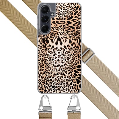 Hoesje met koord - Geschikt voor Samsung Galaxy A54 - Luipaardprint - Verstelbaar zwart koord - Crossbody - Luipaardprint - Bruin - Leuke Telefoonhoesjes