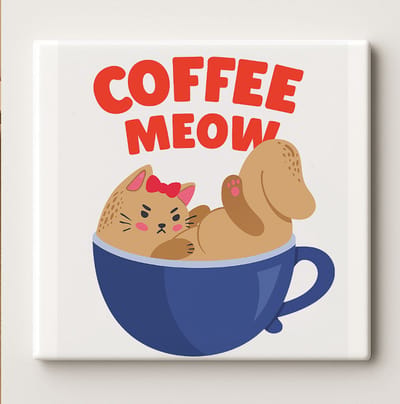 Coffee Meow Keramische Tegel 15x15 cm – Schattig Katje in Koffiekop Ontwerp – Grappige Keukendecoratie Cadeau voor Katten- & Koffieliefhebbers