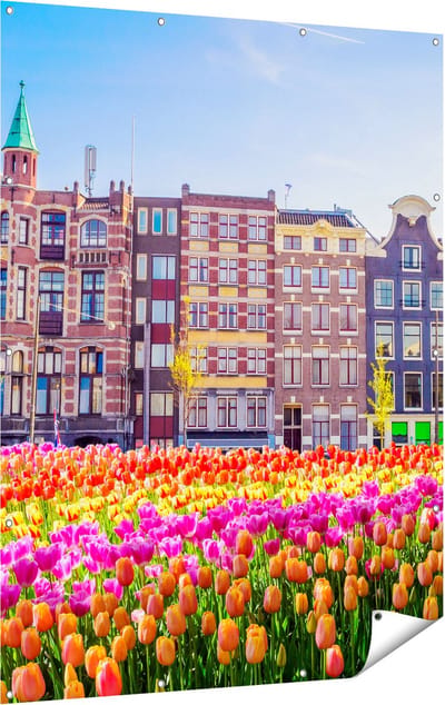 Gards Tuinposter Amsterdamse Huisjes met Tulpen - Kleur - 120x160 cm - Tuindoek - Tuindecoratie - Wanddecoratie buiten - Tuinschilderij