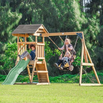 AXI Mia Speeltoestel met Dubbele Schommel Bruin – Pastel Groene Glijbaan – Zandbak en Klimwand – Telescoop - FSC hout - Speelhuis op palen voor de tuin
