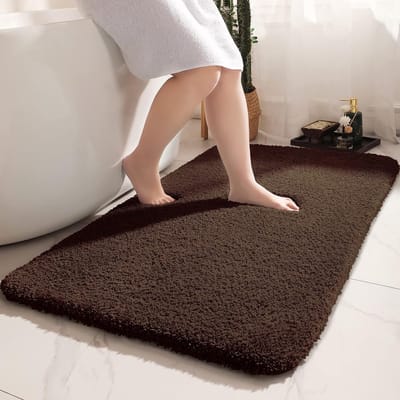 Badmat, antislip, 70 × 120 cm, zachte microvezel, badmat, douchemat, wasbaar, elegante badmat voor badkamer, slaapkamer en wasserij, bruin