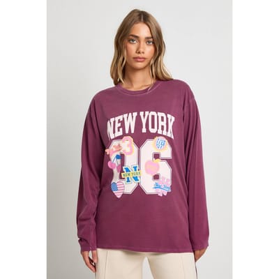 boohoo Dames Gestickerd Varsity-bedrukte oversized t-shirt met lange mouwen | Plum | Maat: XS