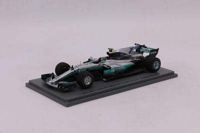 1:43 Mercedes AMG Petronas Hybrid F1 Team WO8 #77 GP Oostenrijk 2017 V. Bottas Spark modelauto