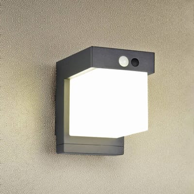 REALITY COLOMBO - Wandlamp - Zwart mat - incl. 1x SMD 5,5 W - Bewegingssensor - Schemersensor - Helderheid instelbaar - Oplaadbaar - Zonne-energie - Bewegingssensor en orientatielicht - Hybrid Solar - netvoeding - Buitenverlichting - IP44