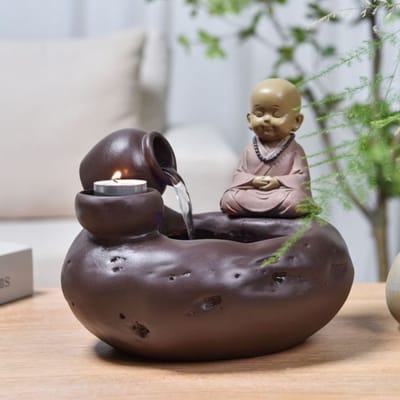 Fontein Boeddha Médina 19 cm hoog - fontein - interieur fontein - fontein voor binnen - relaxeer - zen - waterornament - cadeau - geschenk - kerst - nieuwjaar - relatiegeschenk - origineel - lente - zomer - lentecollectie - zomercollectie - afkoeling