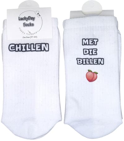 LuckyDay socks- Festival sokken - Opkikkertje - Verjaardag cadeau - Vrolijke sokken - Witte sokken - Tennis sokken - Sport sokken - Party sokken - Valentijns cadeau - Sokken met tekst - Chillen billen - Grappige sokken - Mismatch sokken - Maat 37-44