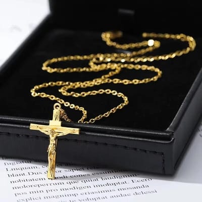Colliers Pendants Classiques en Acier Inoxydable 316L Pour Femmes Hommes Plaqué Or 18K de Haute Qualité Ne Se Décolore Pas Collier Métallique Église brown