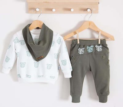Baby Jongens 3 pce Kledingset - babykleertje - babykleding - donker olijfgroen/khaki - nekdoek - 6mnd