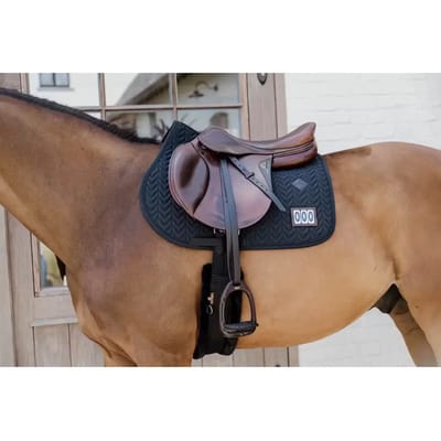 Kentucky Horsewear - Zadeldoek fishbone wedstrijd met 2 nummers jumping zwart