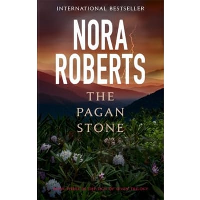 The Pagan Stone - Sign Of Seven Trilogy - Nora Roberts