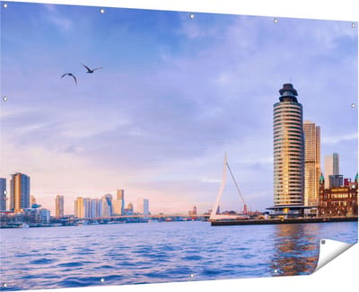 Gards Tuinposter Rotterdamse Skyline aan het Water - 180x120 cm - Tuindoek - Tuindecoratie - Wanddecoratie buiten - Tuinschilderij