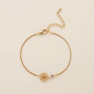Maevi® Armband - Geboortebloem & Geboortesteen - Maand: Juni - Kleur: Goud - Hoge Kwaliteit - Luxe Armband - Kraamcadeau / Geboorte Cadeau / Verjaardag Cadeau - RVS / Roestvrijstaal - Verkleurt Niet - Armband / Bracelet - Inclusief Kado Verpakking