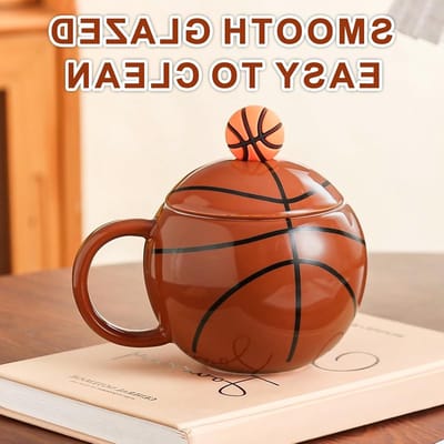 Creatieve Sferische Keramische Mok met Deksel en Lepel voor Koffie en Melk - Leuk Cadeau voor Basketbalfans en Sportliefhebbers
