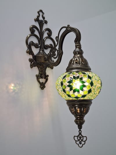 Oosterse lamp - Wand lamp - Turkse lamp - Mozaïek lamp Ø 16cm hoogte 28cm - hand gemaakt - authentiek