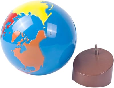 Educatieve Wereldbol - Kennis Speelgoed - Vroege Educatie - Duurzaam Houten Onderstel - 17x17x17 cm - Multicolor