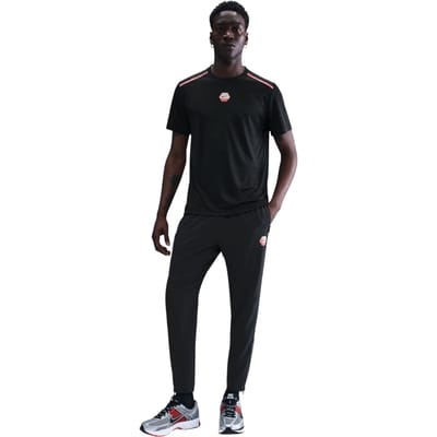 Nike Heren-T-shirt met zeshoekig logo (Zwart)