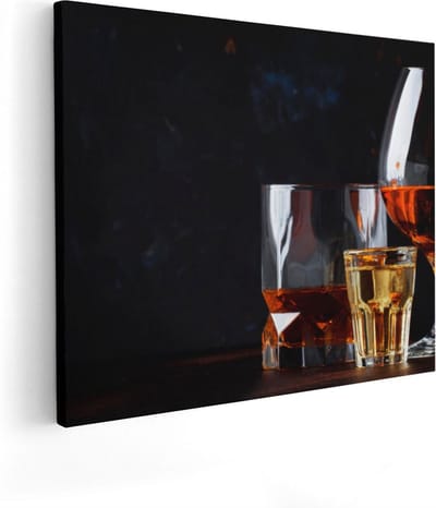 Artaza Canvas Schilderij Stilleven - 50x40 cm - Muurdecoratie Whisky - Wanddecoratie Woonkamer - Kamer Accessoires