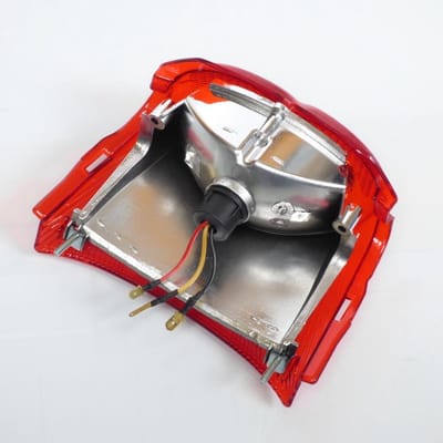 vicma achterlicht voor yamaha 50 neos 2t scooter 1997 tot 2007 7554 / 5ad-h4710-00 nieuw