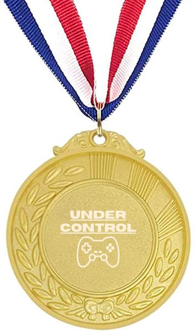 Akyol - under control medaille goudkleuring - Gamen - de echte gamer - gamer - leuk kade voor iemand die van gamen houd