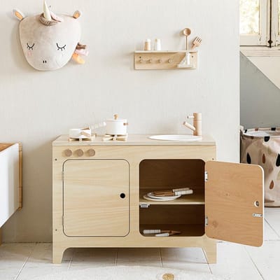 Petite Amélie Speelkeuken Parisienne - Kinderkeuken inclusief muur plank - H 52 cm