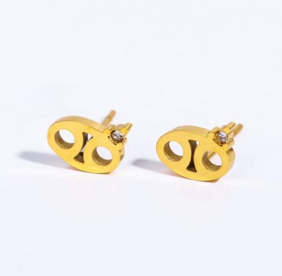 Plux Fashion Kreeft Oorbellen - Goud - 1cm - Sieraden - Sterrenbeeld Oorbellen - Kreeft Sterrenbeeld - Stainless Steel - Sieraden Cadeau - Cancer Zodiac Jewellery - Gouden Oorbellen - Luxe Style - Duurzame Kwaliteit - Roestvrijstaal