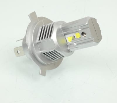 Ampoule LED H4 H19 ventilée blanche 12V 28W RMS P43t PU43t-3 pour moto auto Neuf