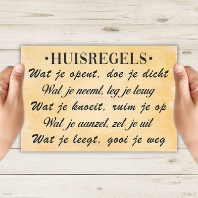 Spreukbord - Huisregels - Hout - Vintage - Grappig - Humor - Bord - Tekstbord - Wandbord - Wanddecoratie - Muurdecoratie - Woonkamer - Om Aan De Muur Te Hangen