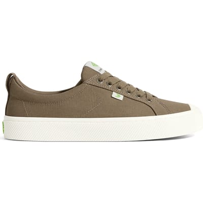 Cariuma Oca Canvas Burnt Sand Maat: 40.5 | Sneakers Outlet | Unisex | Bruin