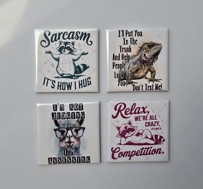 Koelkastmagneten Set van 4 – Grappige Dieren Quotes – Humor Magneten – Decoratieve Koelkastmagneten – 5 x 5 cm