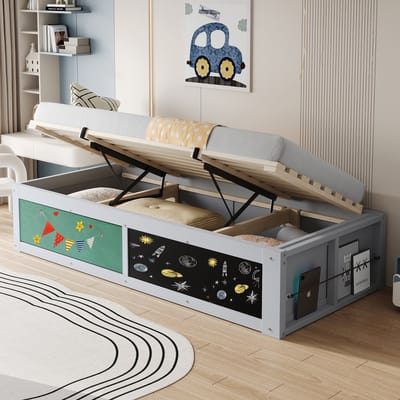 MODFU Kinderbed 90x200 cm – 208x95x40,3 cm – Met krijtbord, vilten plaat & hydraulisch opbergvak – Grijs hout – Incl. boekenrek – 120 kg