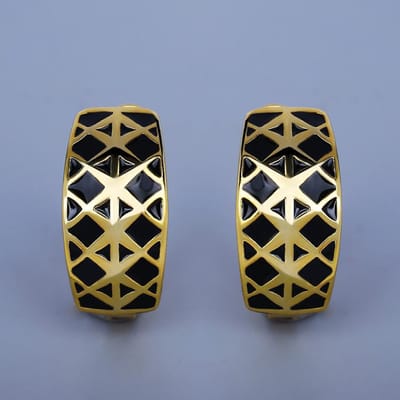 Eenvoudige Retro Dames Oorbellen Geometrische Prisma Oorbellen Zwart Goud Emaille Nieuwjaarsfeest Oorbellen Dames Accessoires beige