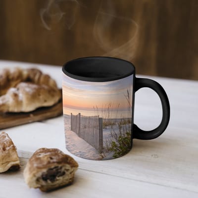 Magische Mok - Foto op Warmte Mokken - Koffiemok - Zonsondergang - Strand - Zand - Magic Mok - Beker - 350 ML - Theemok