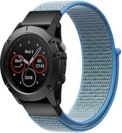 Strap-it Nylon 26mm Quickfit smartwatch bandje geschikt voor Garmin Fenix 9 (Pro) 51mm / Fenix 8 (Pro) 51mm / Garmin Fenix 7x (Pro - Sapphire Solar) / Fenix 6x (Pro - Sapphire) / Fenix 5x (Plus) / Fenix 3 / Epix Pro (Gen 2 - 51mm) - Lichtblauw