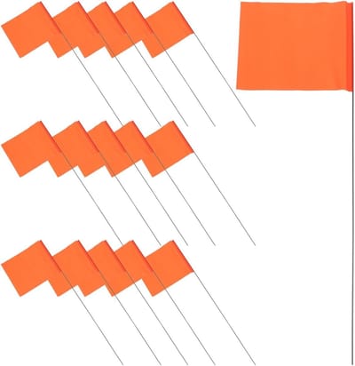 50 Stuks Gras Markeringsvlaggen, Irrigatie Marker Supplies, Landschapsmarkeringen voor Dieren Training en Bouw, Gebruik Survey Vlaggen voor Eenvoudige Identificatie, Oranje